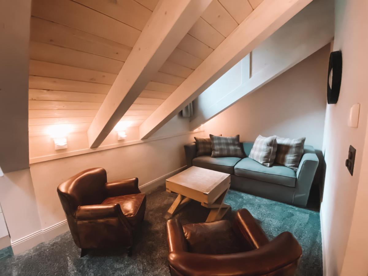 Hotel Le White - Le 42 Restaurant Champery