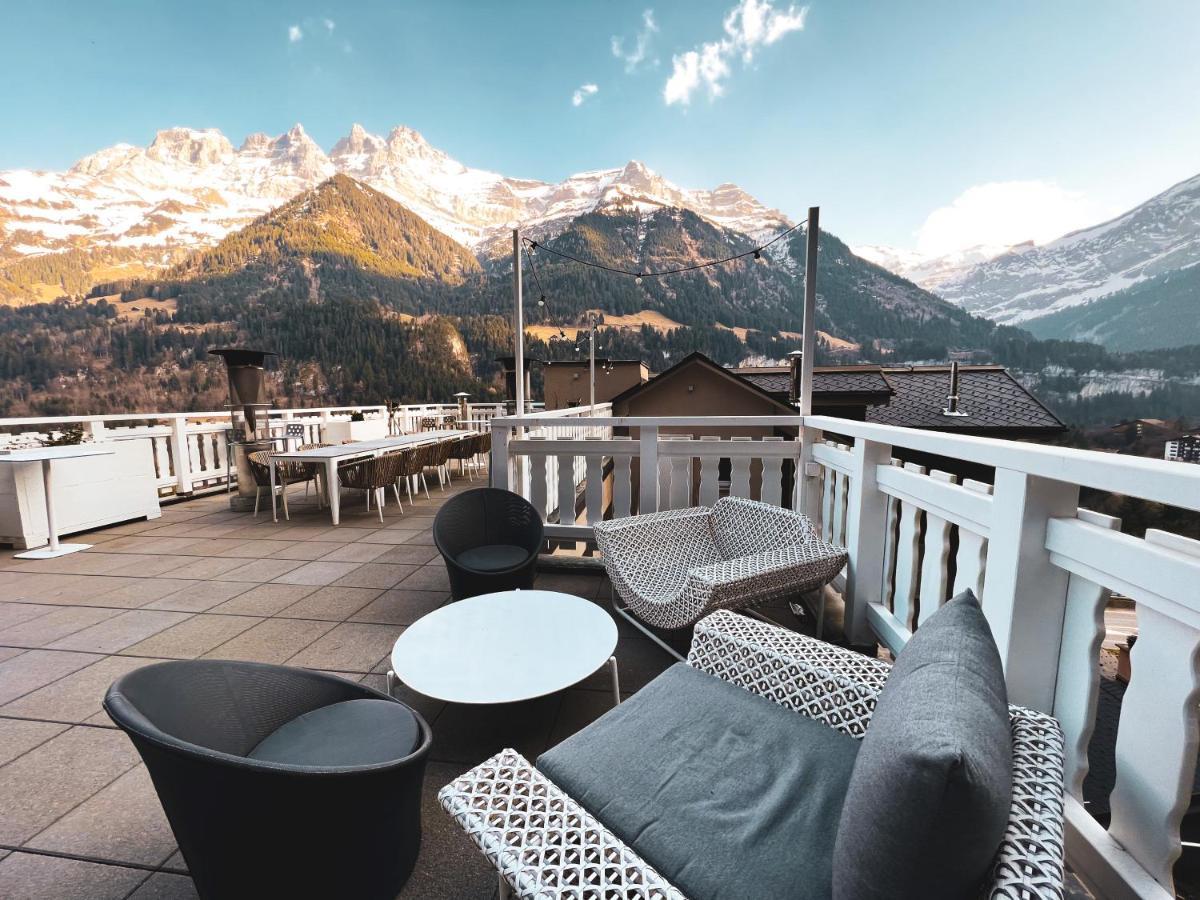 Le White - Le 42 Restaurant Hotel 4*