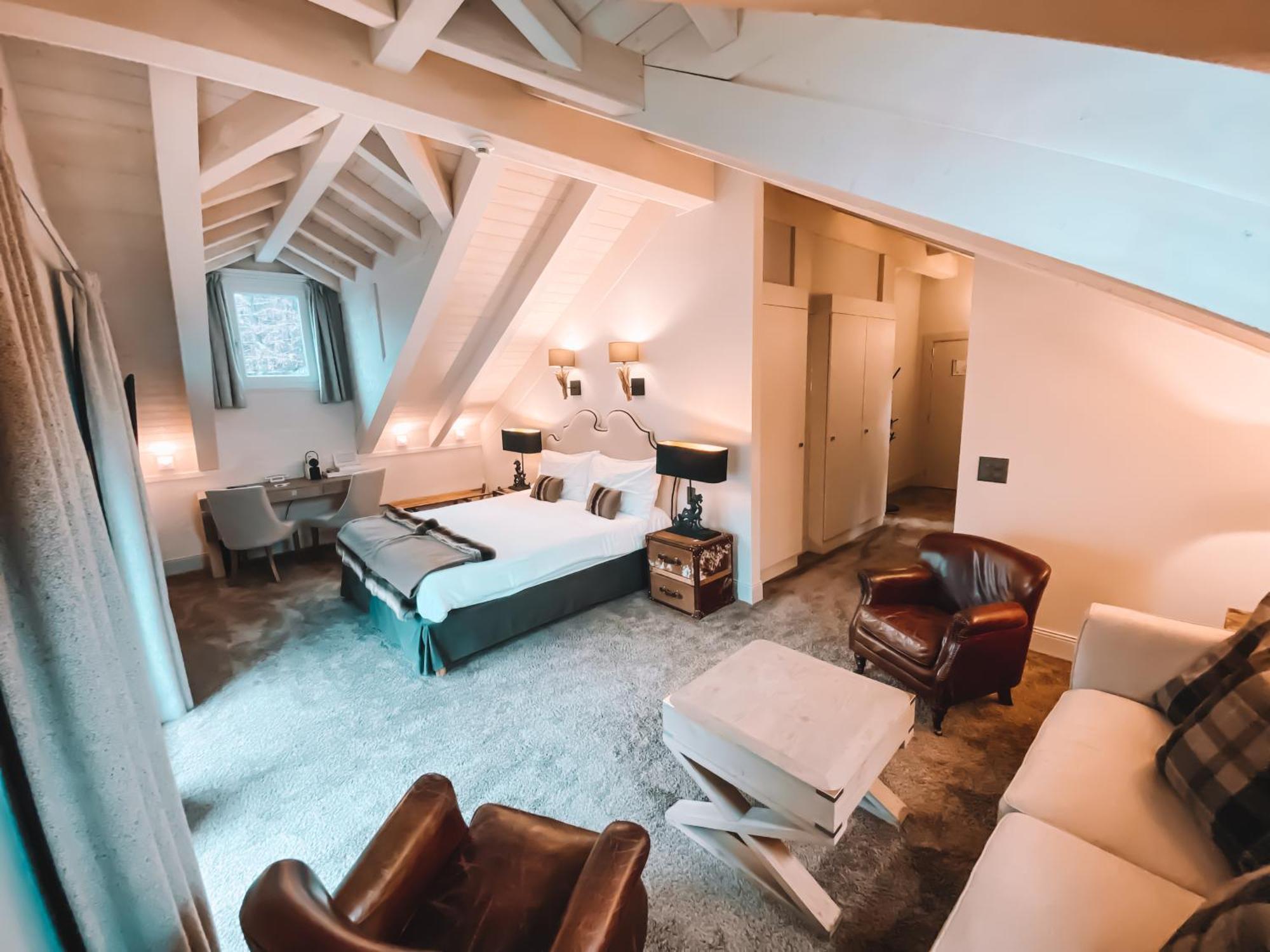 Hotel Le White - Le 42 Restaurant Champery