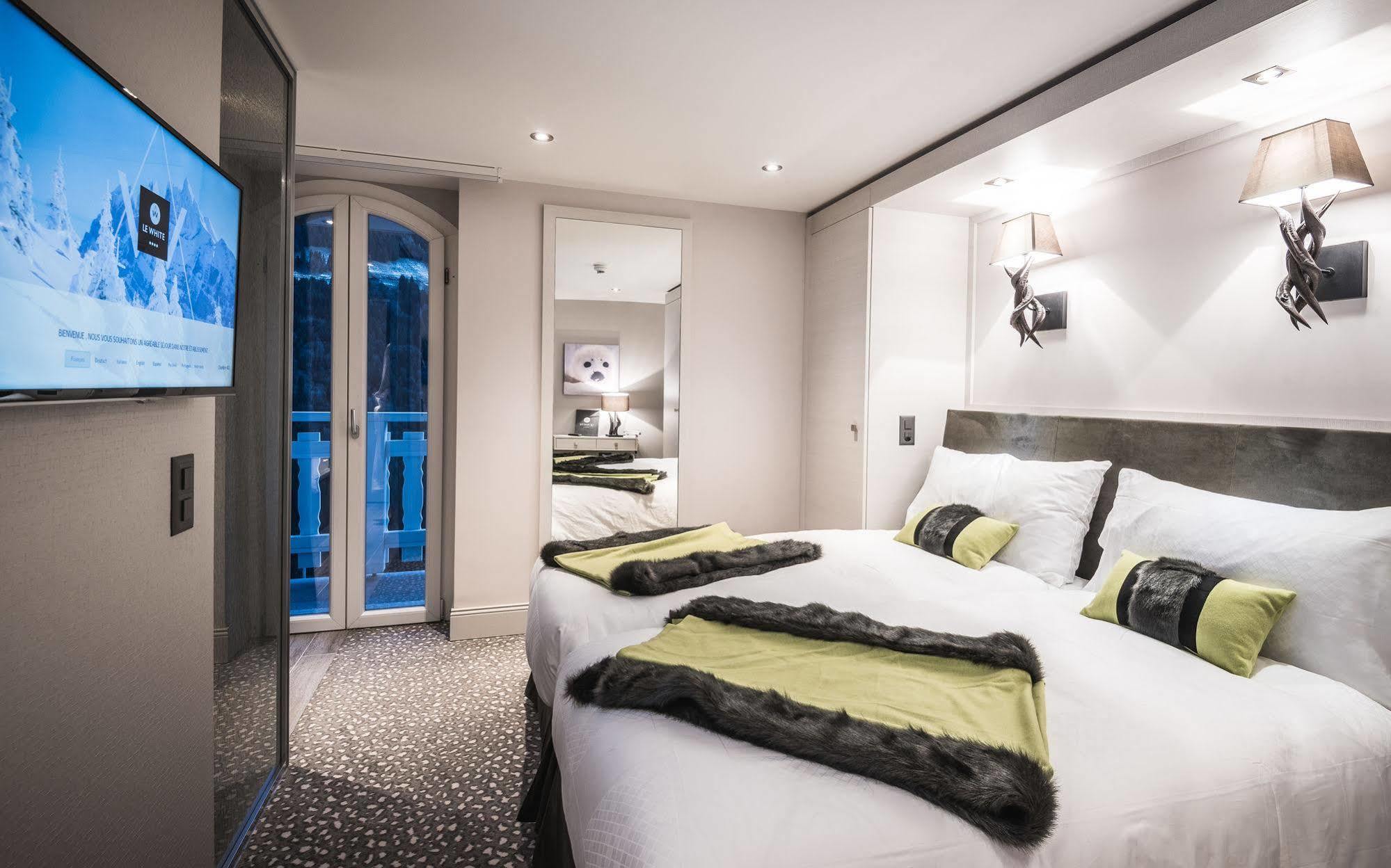 Hotel Le White - Le 42 Restaurant 4*
