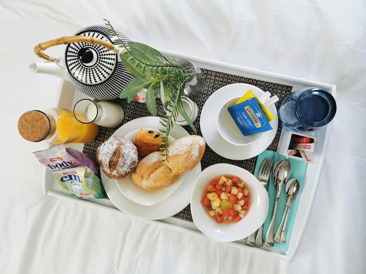 Le White - Le 42 Restaurant Hotel 4*